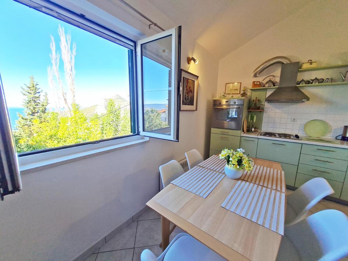 Apartment Ivana Borak Omiš Εξωτερικό φωτογραφία