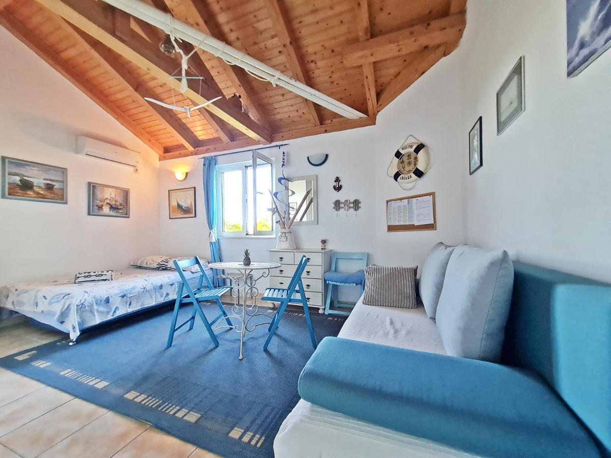 Apartment Ivana Borak Omiš Εξωτερικό φωτογραφία